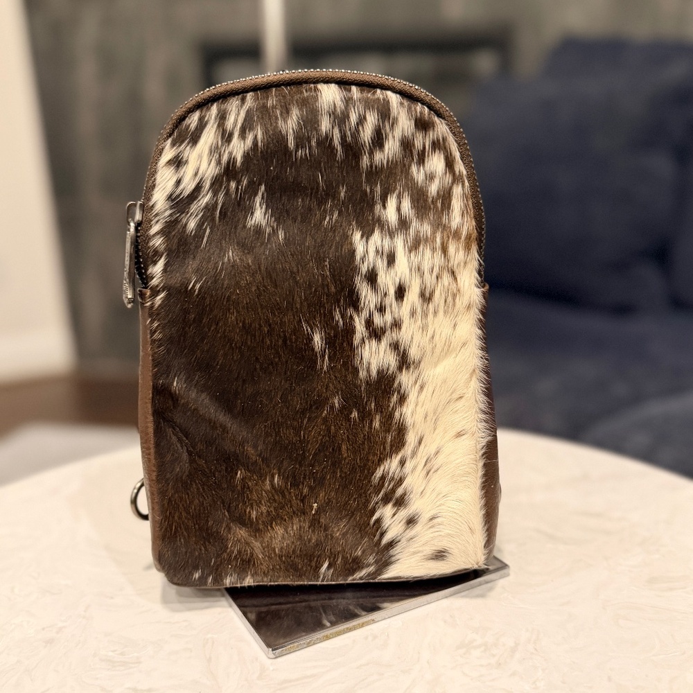 Trinity Ranch Genuine Hair-On Cowhide Collection Sling Bag Coffee (B)